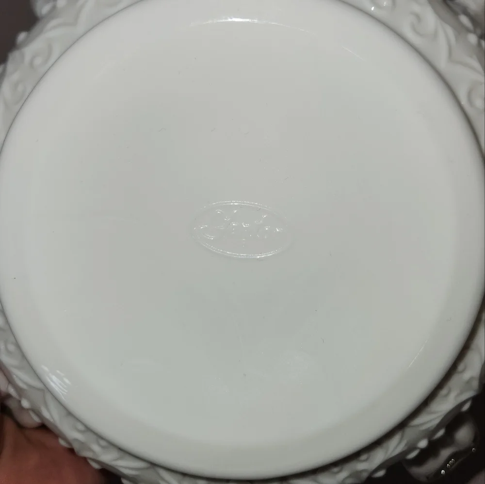 FENTON Silvercrest Clear Ribbon Edge Glass Basket